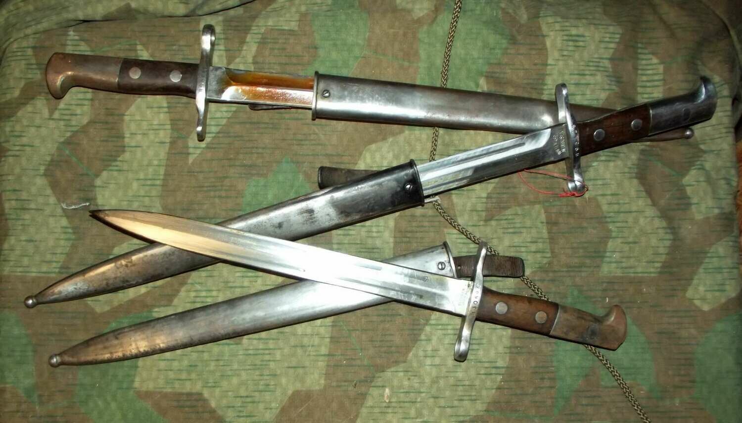 Baionnette Suisse K-31 stock