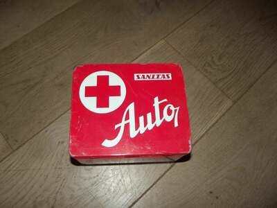 Trousse de secours pour automobile ,Tchèque époque communiste .