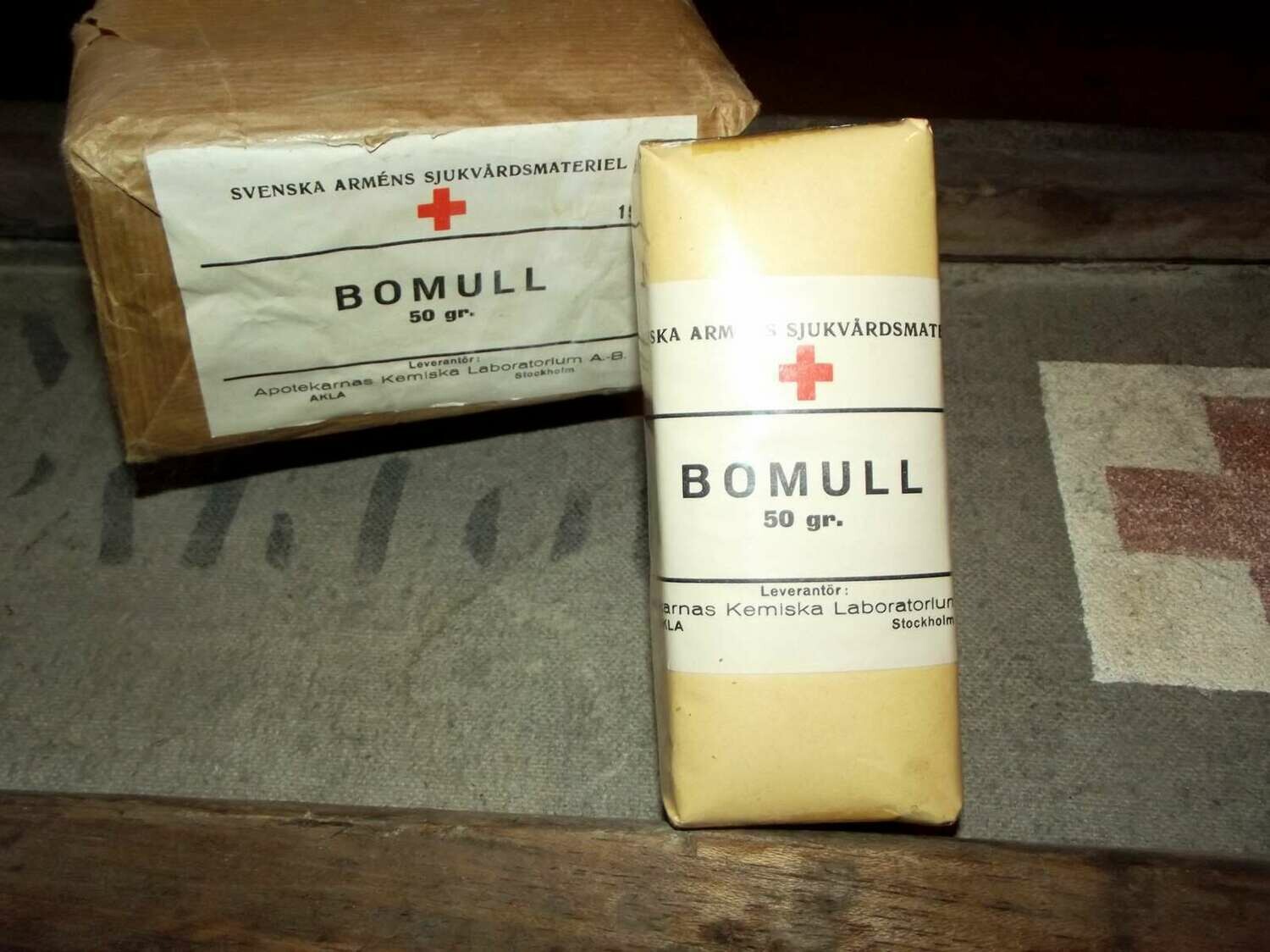 Pansement Suèdois bomull  daté 1938 .