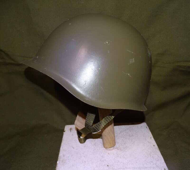 Casque Tchècoslovaque VZ-53 (type ssh 40 Russe)Pacte de Varsovie.