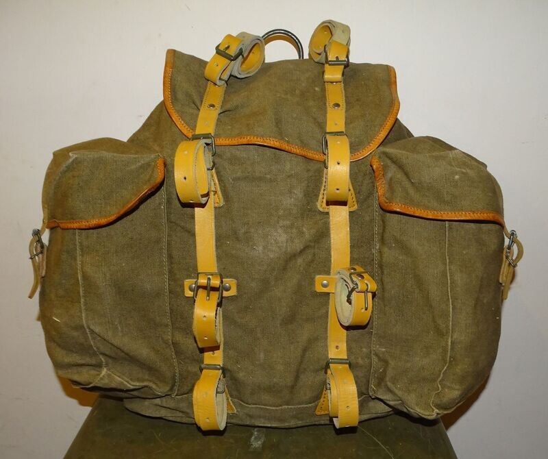 ​Sac à dos Bergam  armée française stock nos.