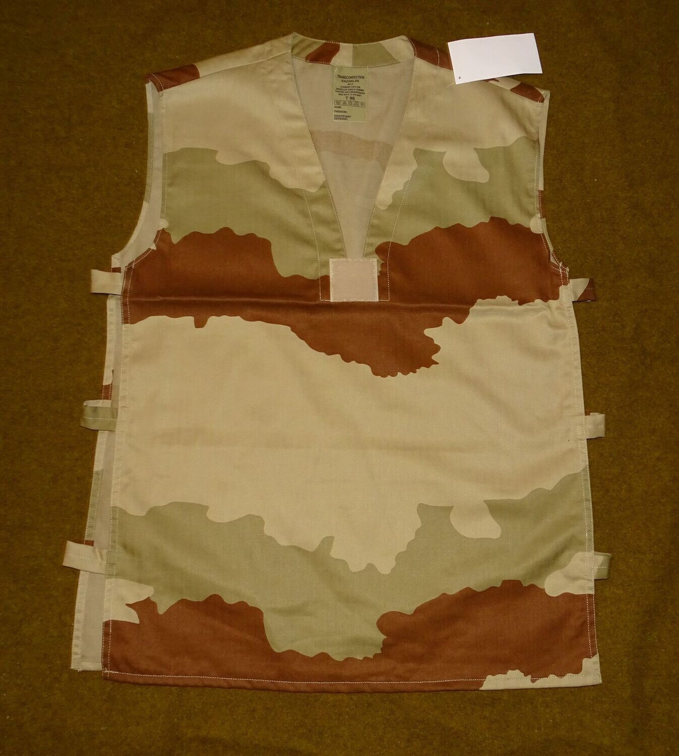 CHemise CAMO  Daguet 2000's neuve  Taille 104
