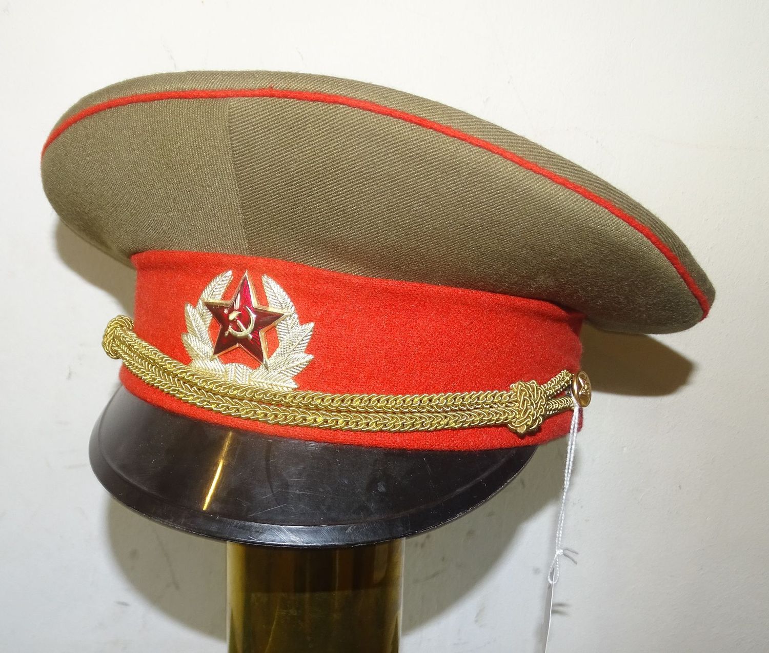 Casquette  Russe  d'un musicien des coeurs de l'Armée Rouge.