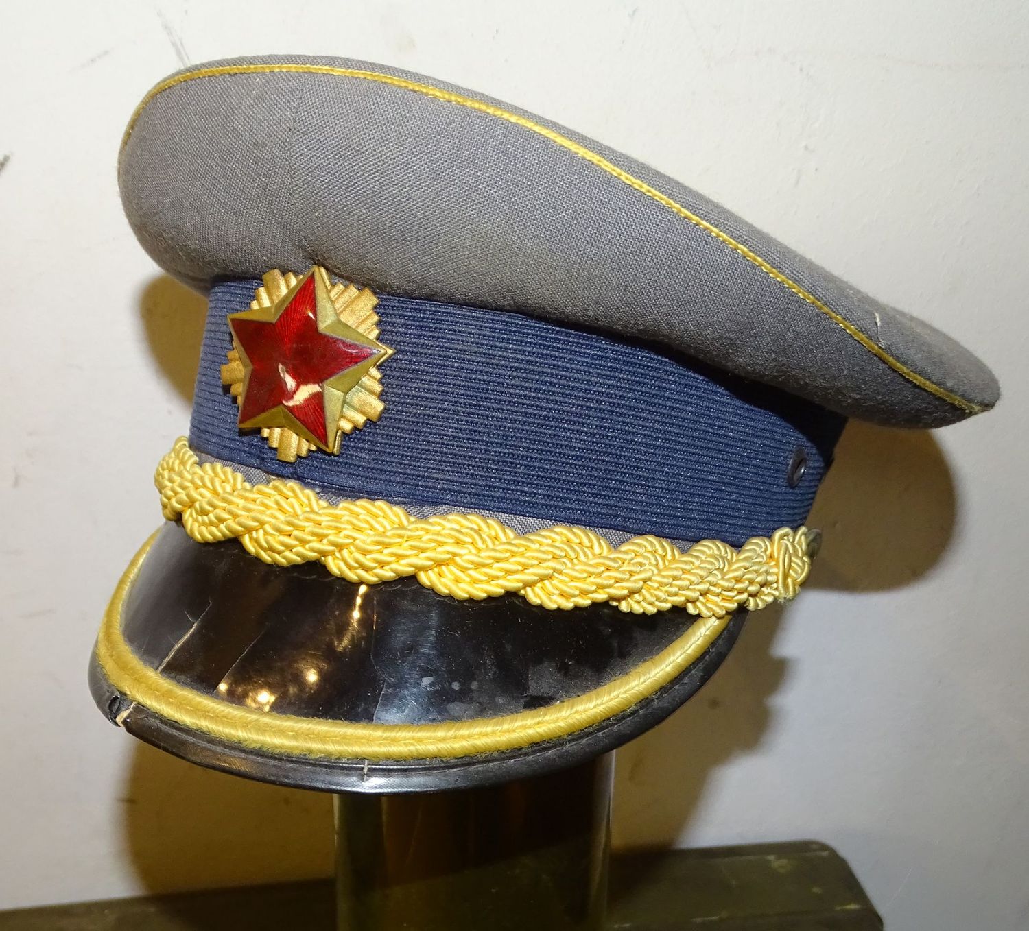 Casquette   POLICE Yougoslavie  taille 56