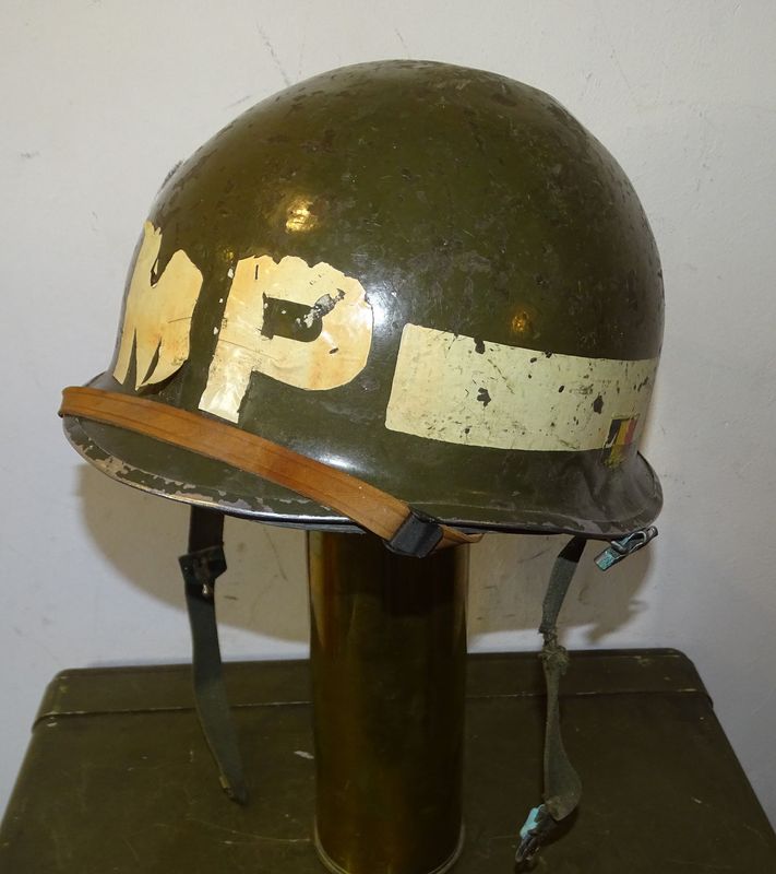 Casque Police Militaire type m1 ABL 51 .BELGIQUE