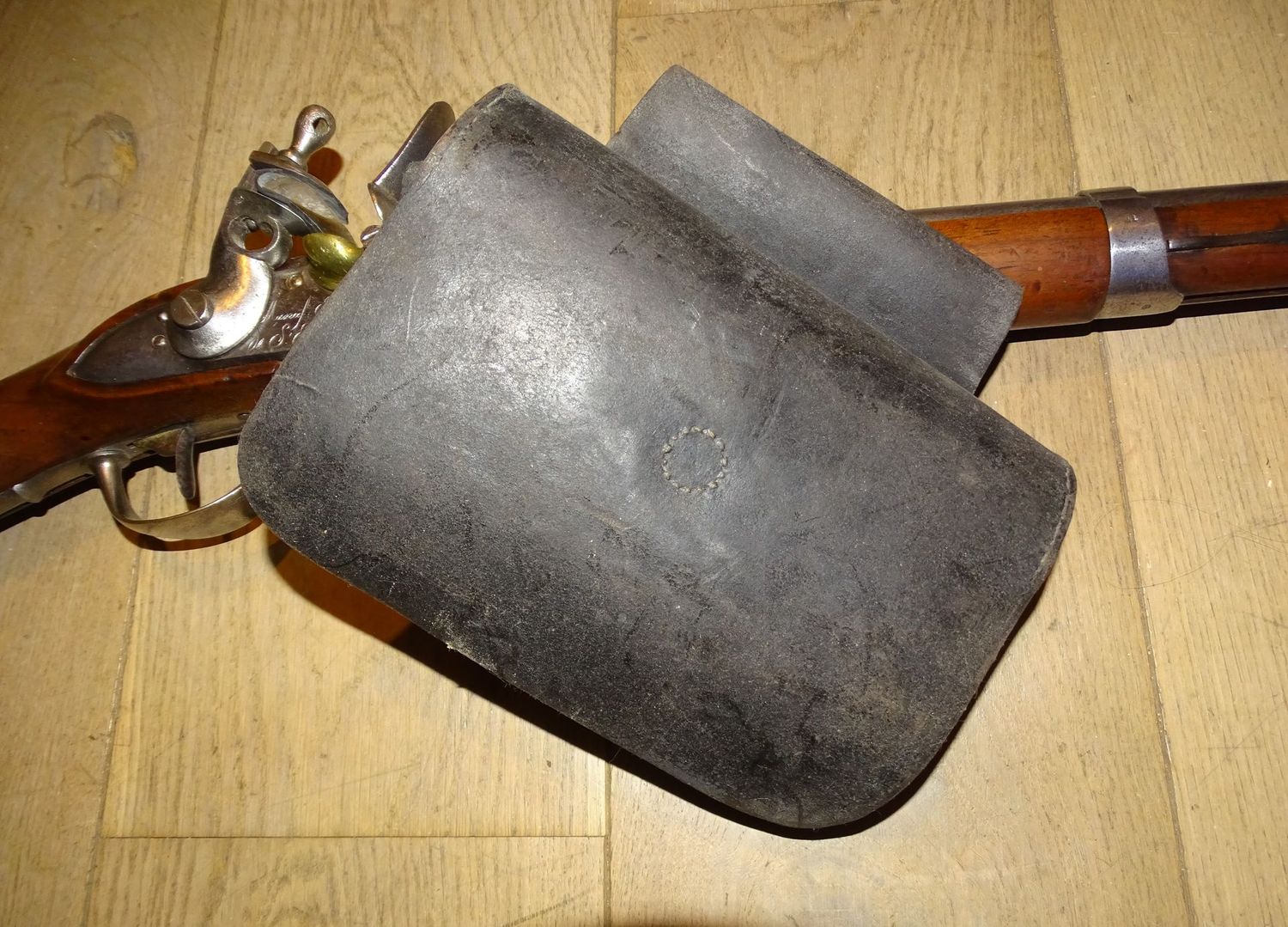 GIBERNE modèle 1845 Garde nationale Colmar ,1870 , très bon état,1822- 1842 t-bis,1853