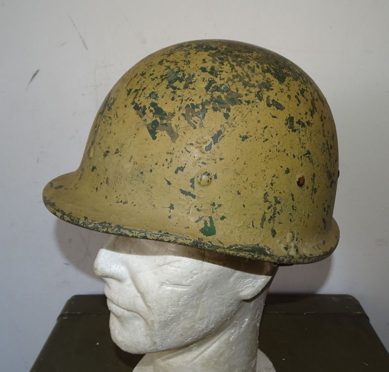 Casque Irakien M-90 - Prise de Guerre du Golfe.