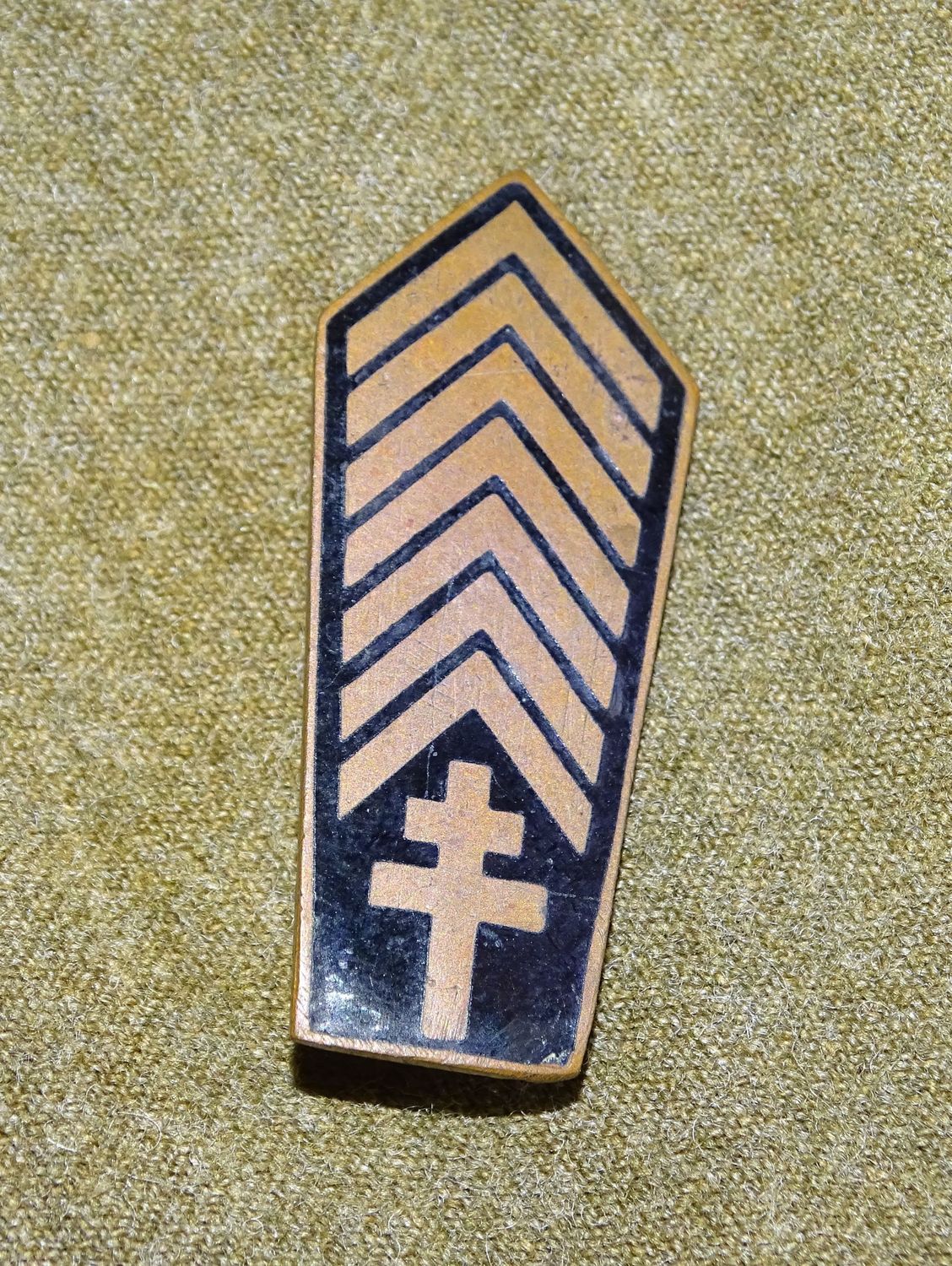 Rare insigne fantaisie 13e DBLE – Croix de Lorraine, WW2