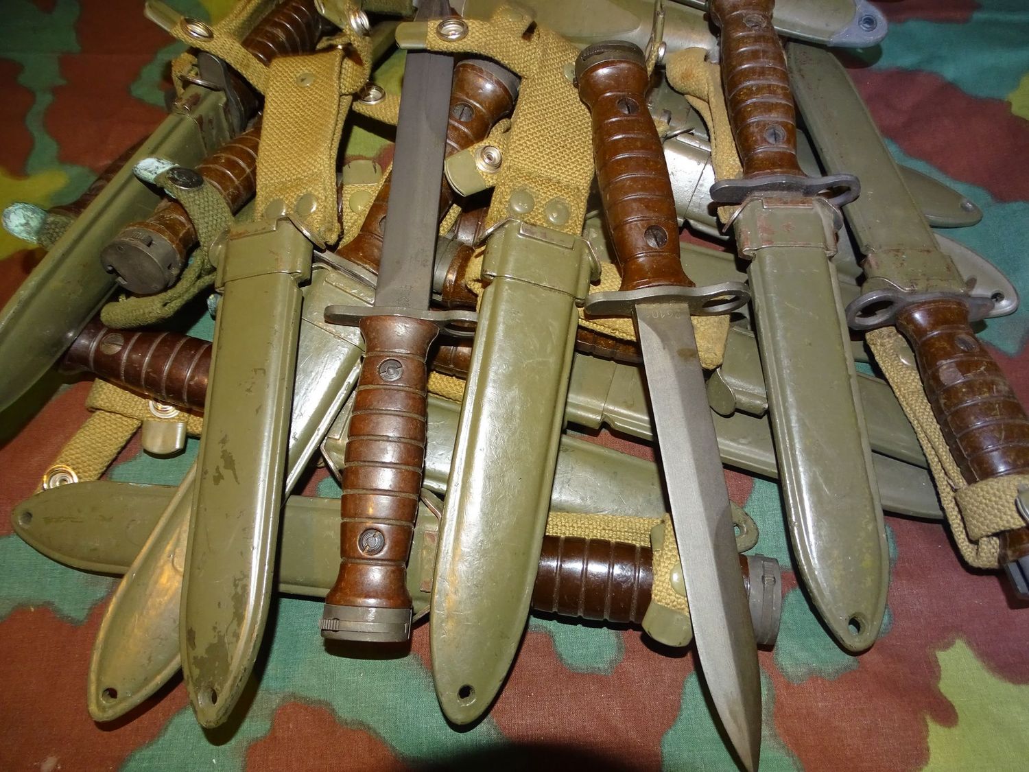 Baionnette  BM 59 Italienne(type USM-4) .