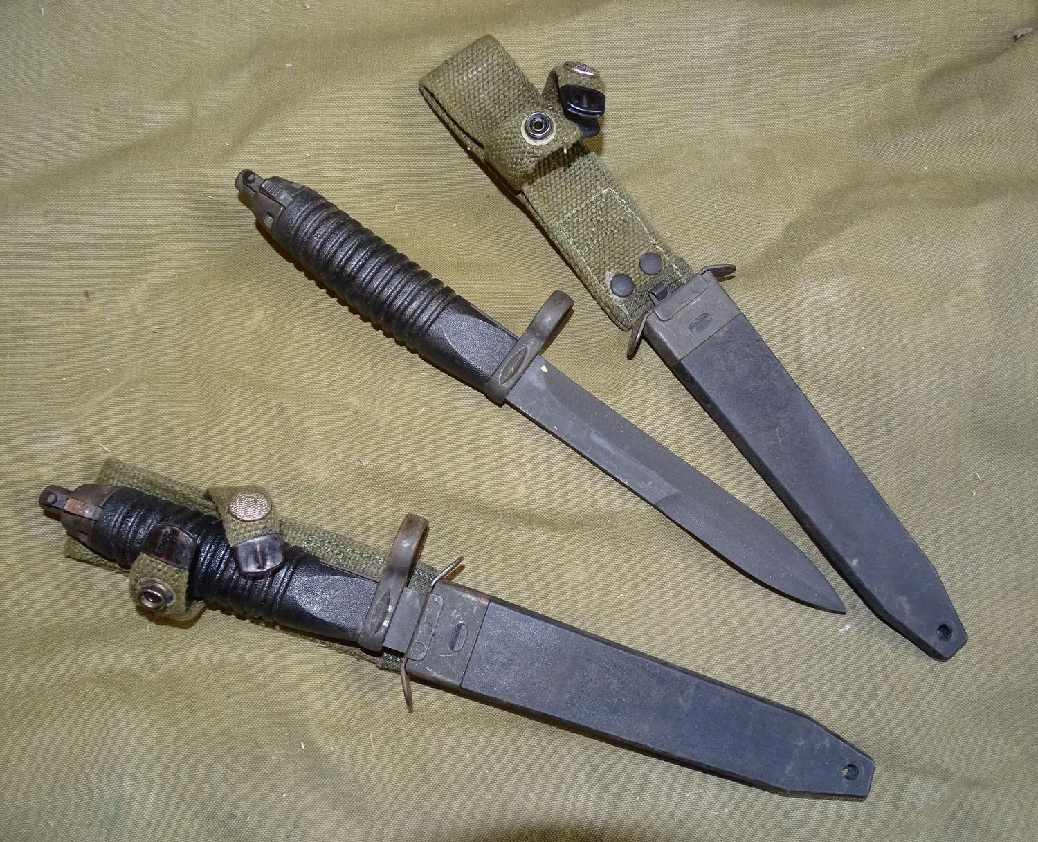 Baionnette allemande G3 (Heckler & Koch) en bon état