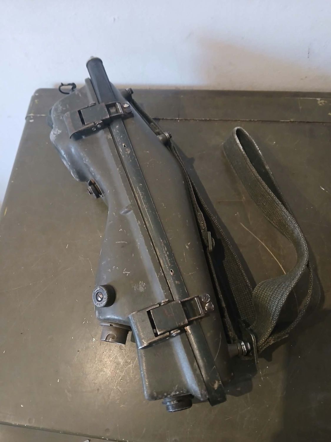 Téléphone de Campagne PP8 Téléphone de Campagne PP8 "Banane" Armée Française – Années 60