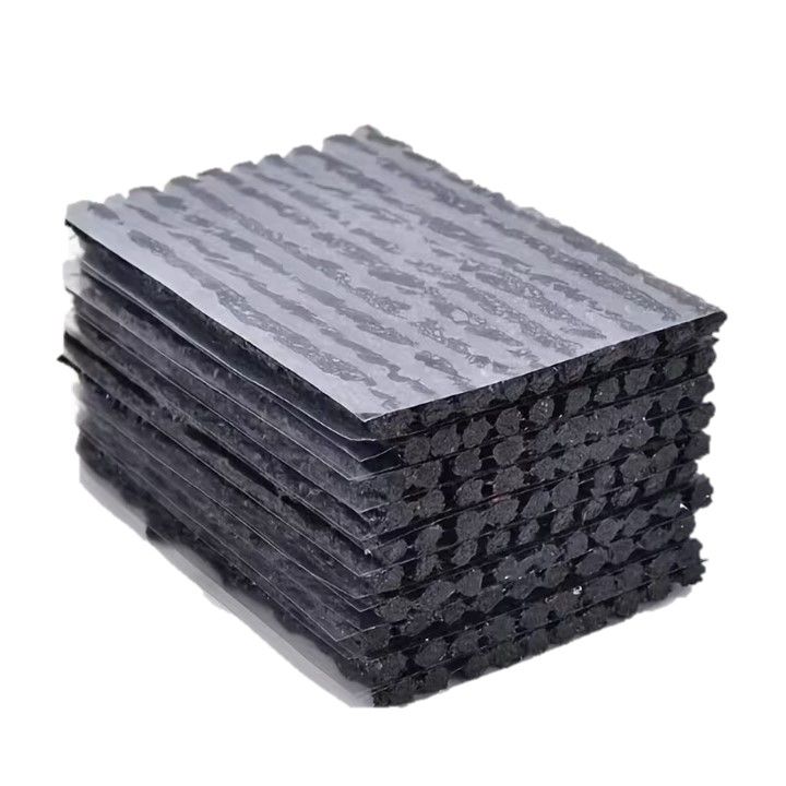 TUBELESS PLUGS/50 **BLACK