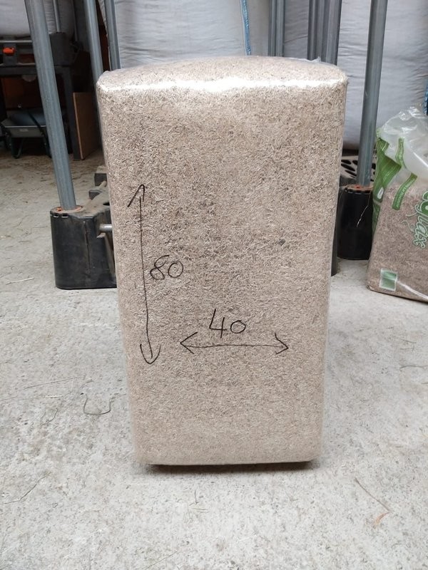 1 Ballen Leineneinstreu mit ca. 20 kg, Abholpreis auf Anfrage
