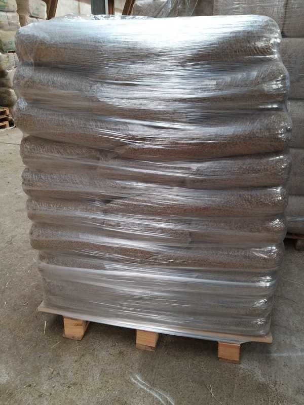 21 Säcke Strohpellets aus Weizenstroh, a´ 15 kg, Abholpreise