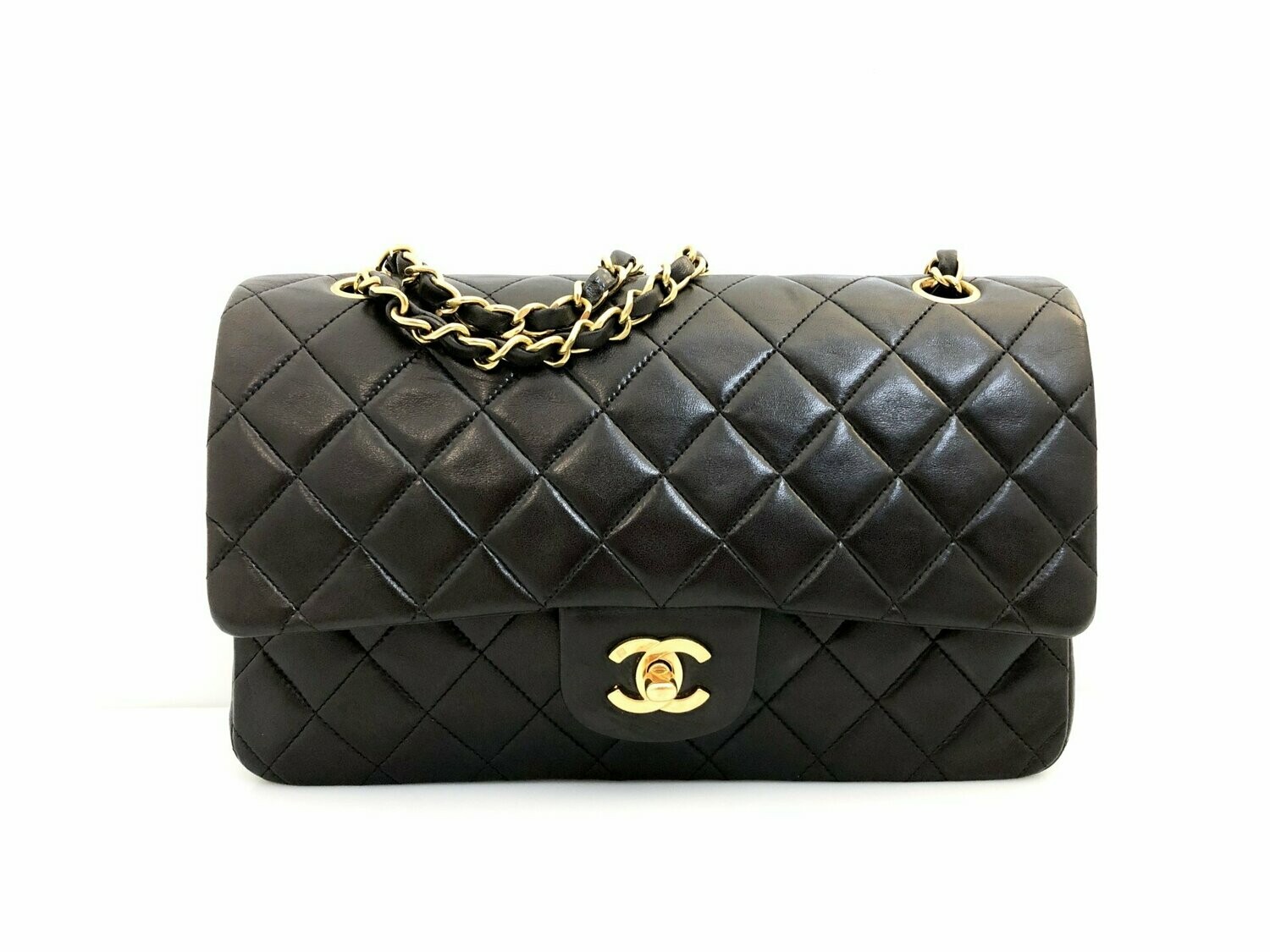 Chanel Timeless 2.55 medium