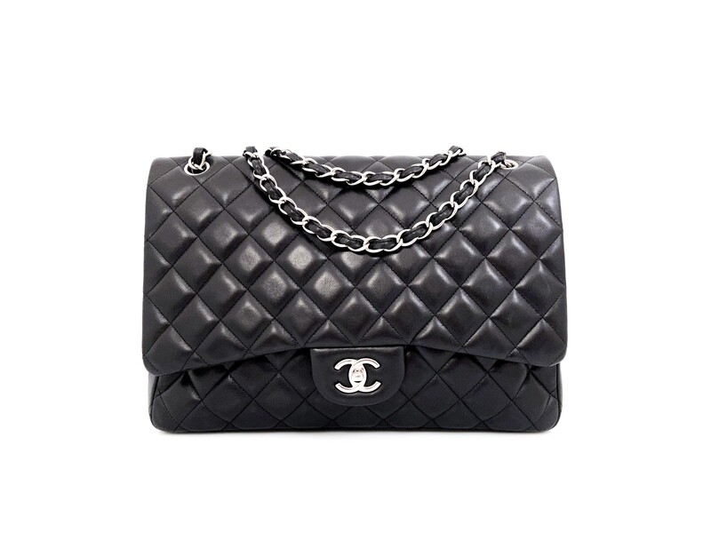 CHANEL Jumbo Maxi CHANEL Jumbo Maxi