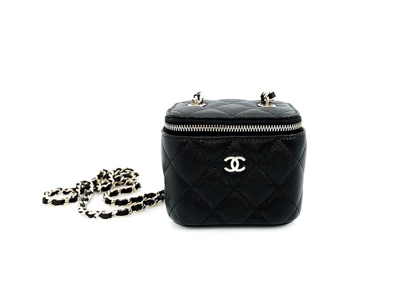 CHANEL mini vanity case