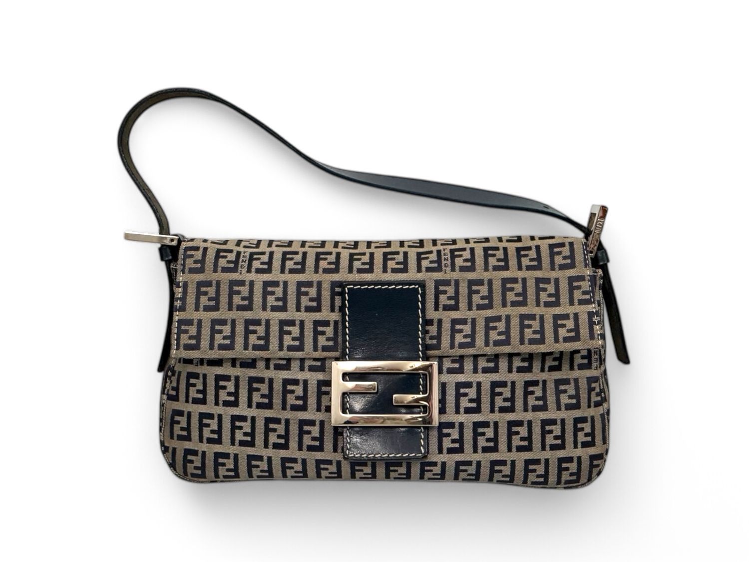 FENDI Baguette