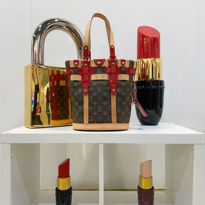 LOUIS VUITTON