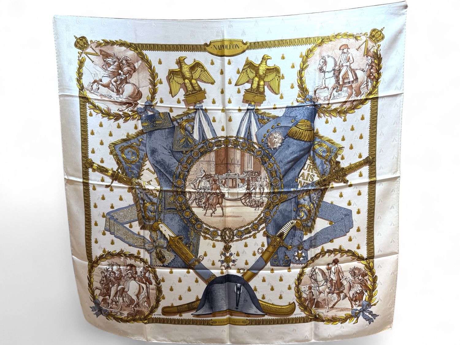 HERMES carré Napoléon by Ledoux