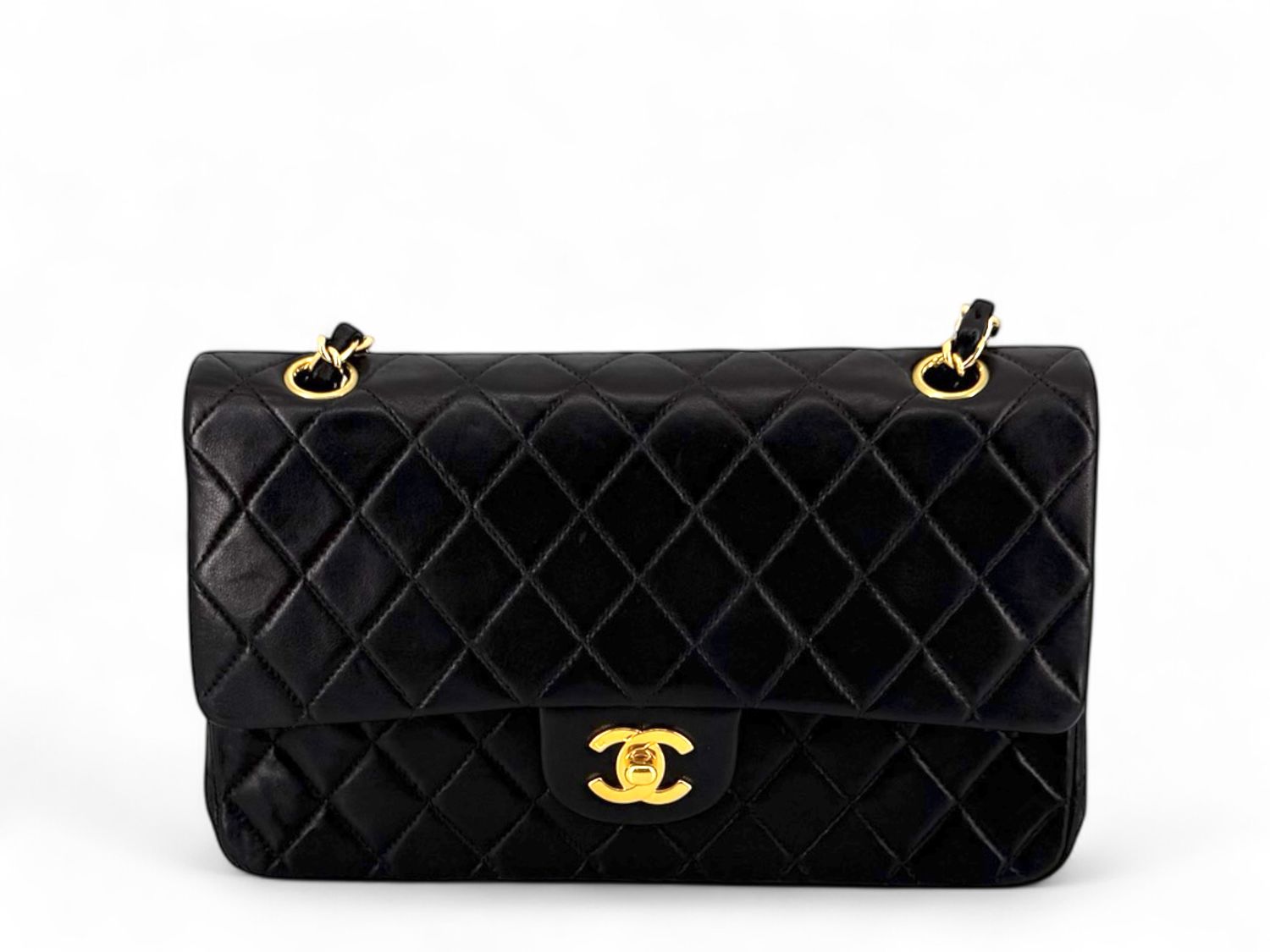 CHANEL Timeless 2.55 medium