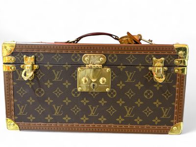 LOUIS VUITTON Boîte Bouteilles et Glacières LOUIS VUITTON Boîte Bouteilles et Glacières