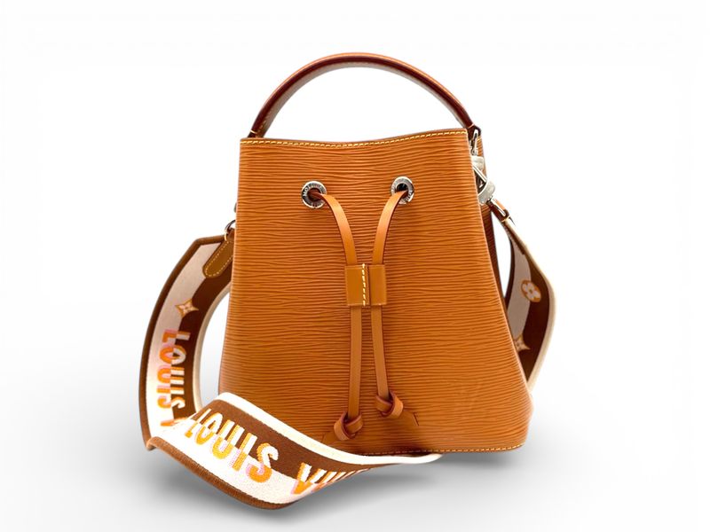 LOUIS VUITTON Neo Noé BB Epi