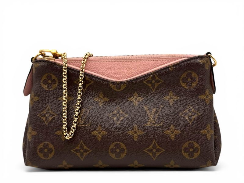 LOUIS VUITTON Pallas Clutch