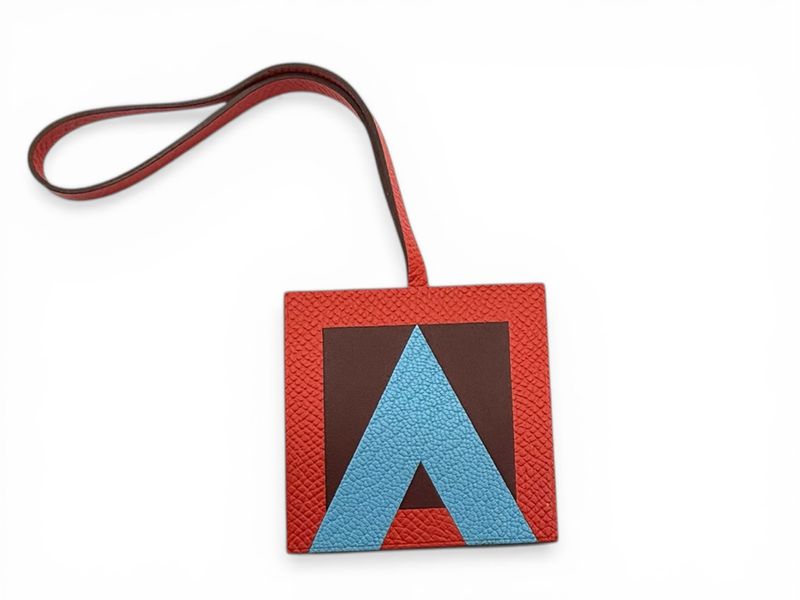 HERMES Lettre Au Carré “A” portachiavi