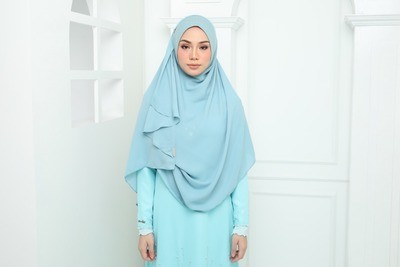 SUMMER SEA - Sesuci Sumayyah