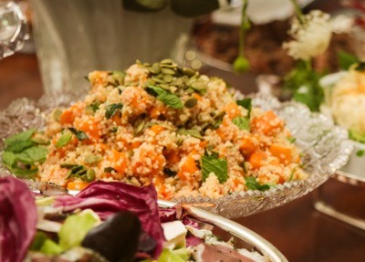 Salada de Quinoa com Abóboras assadas lentamente ao perfume de Gengibre, Pimenta Biquinho e Hortelã