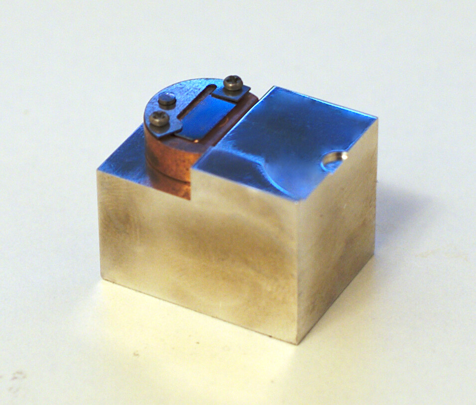 Micro-array Docking Station