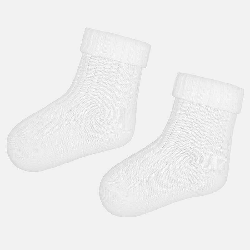 White Ribbed Socks 9033 6m