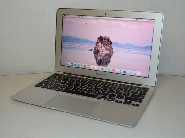 Apple Macbook Air 2014 A1465 11.6" Core i5 128 GB 4GB ram office 2016