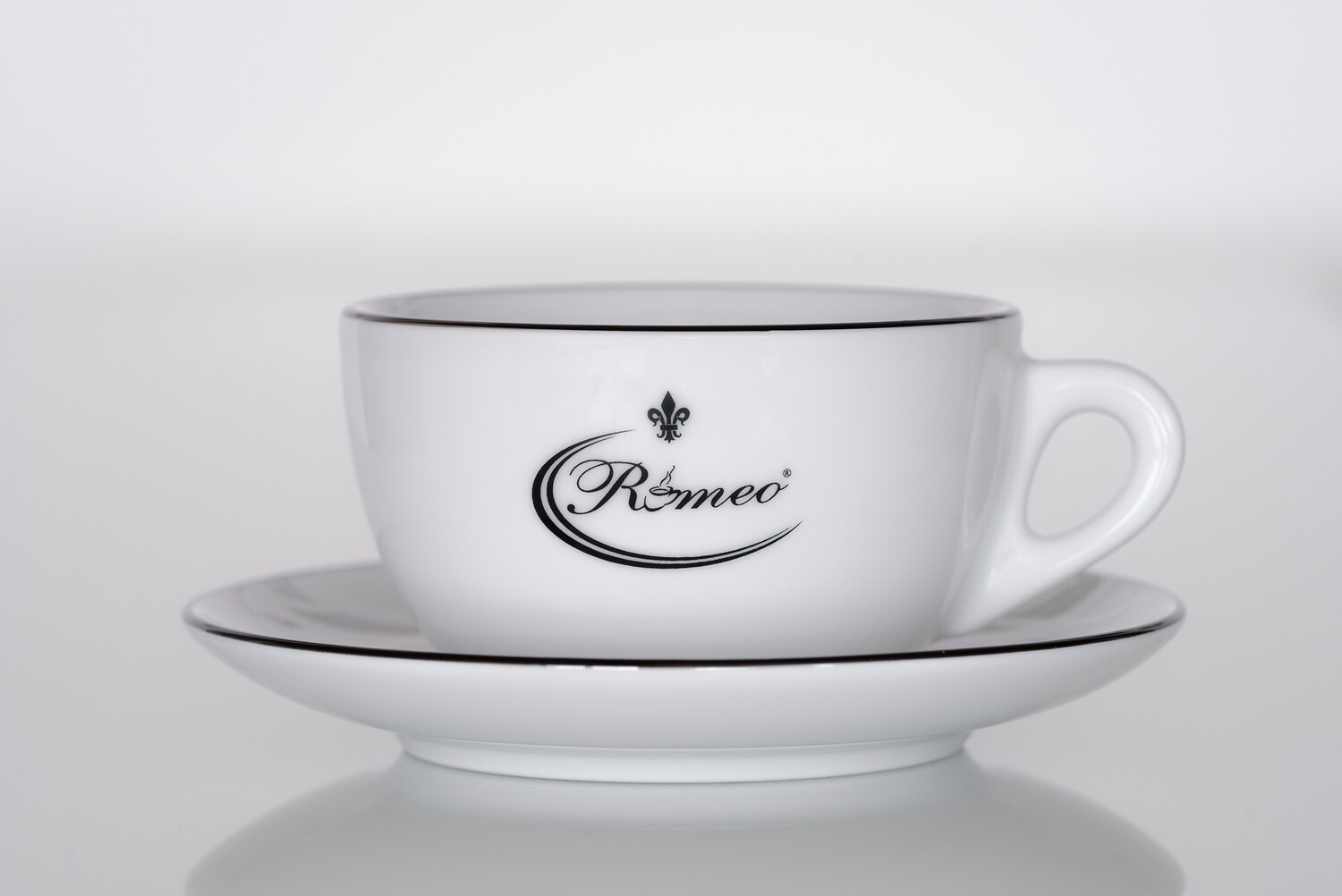 Romeo Milchkaffeetasse mit Untertasse