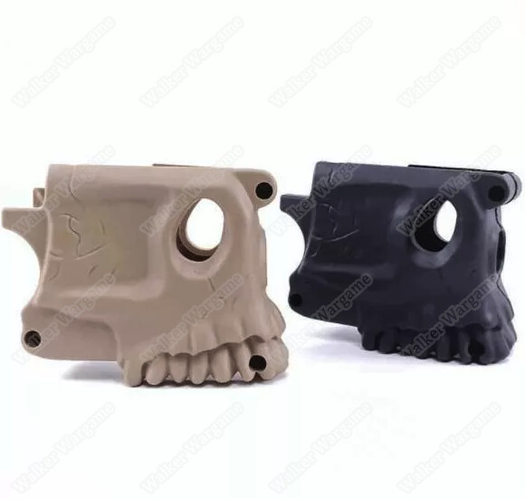 Skull Magwell Magazine Well Grip For AR15 M4