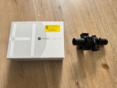 Used Hawke Optics Red Dot Sight