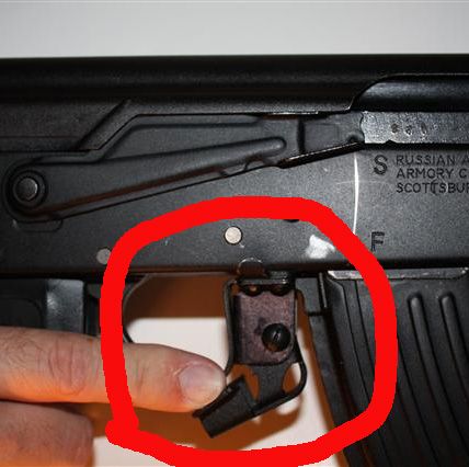 Extended Magazine Release for all AK 47/74 Speed Catch