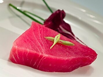 8oz Fresh Ahi YellowFin Tuna Wild Caught