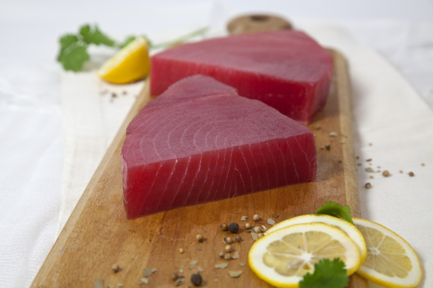 8oz Fresh Wild Caught Bluefin Tuna