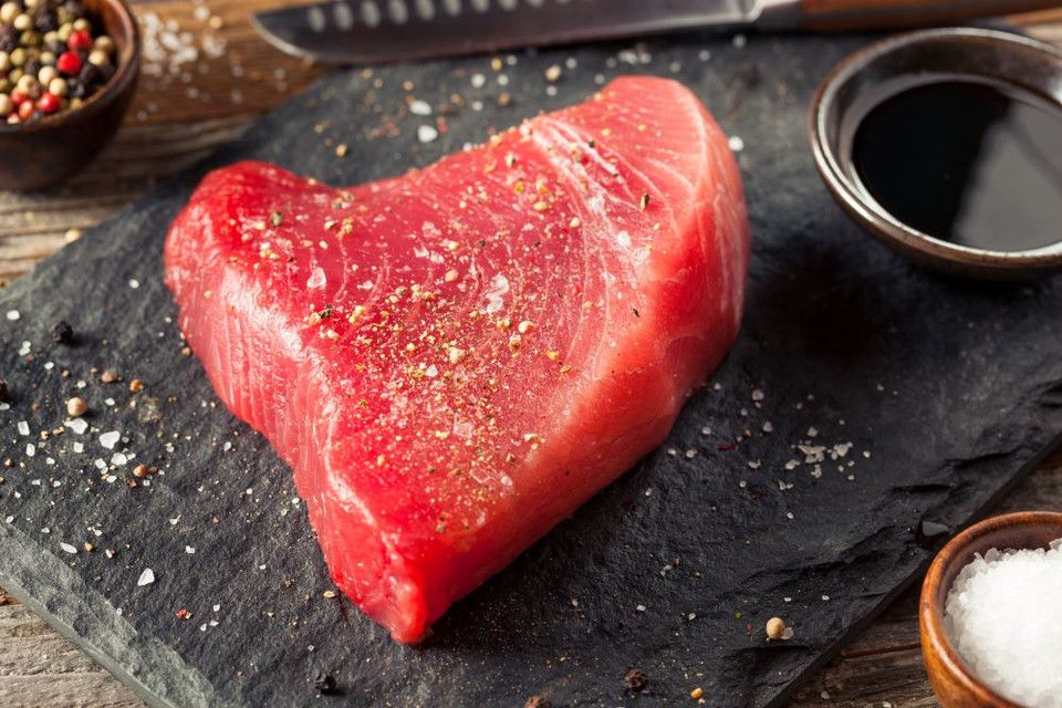 6oz Wild Caught Yellowfin Tuna Steak