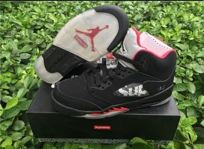 Air Jordan 5 x Supreme