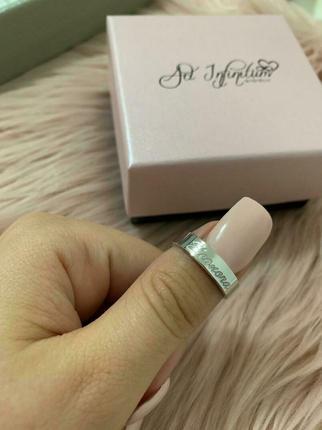 Fedina con incisione personalizzata Fedina con incisione personalizzata