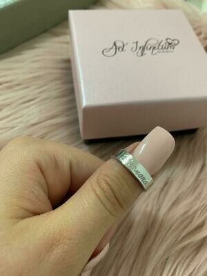 Fedina con incisione personalizzata