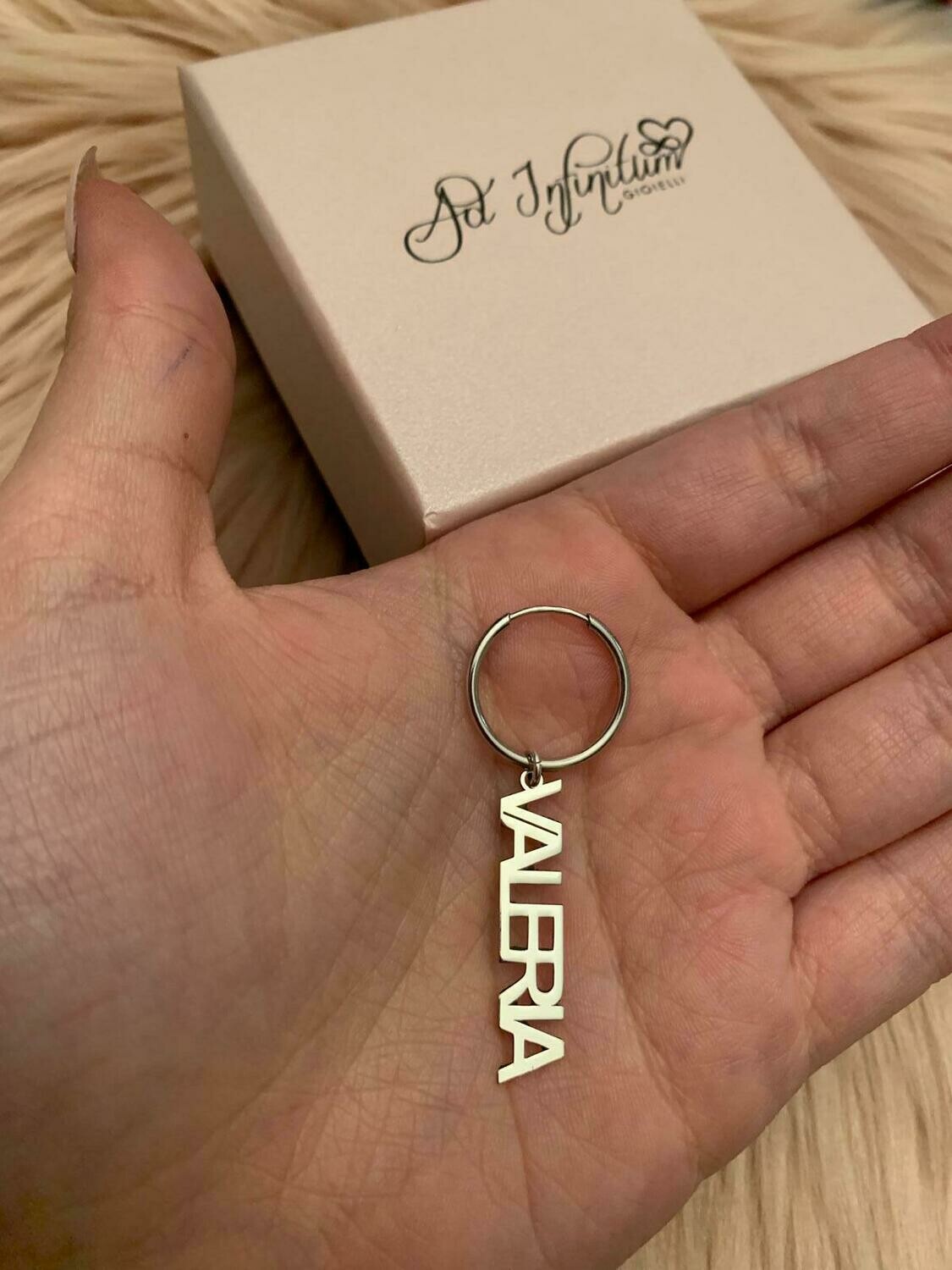 ​Orecchino singolo nome