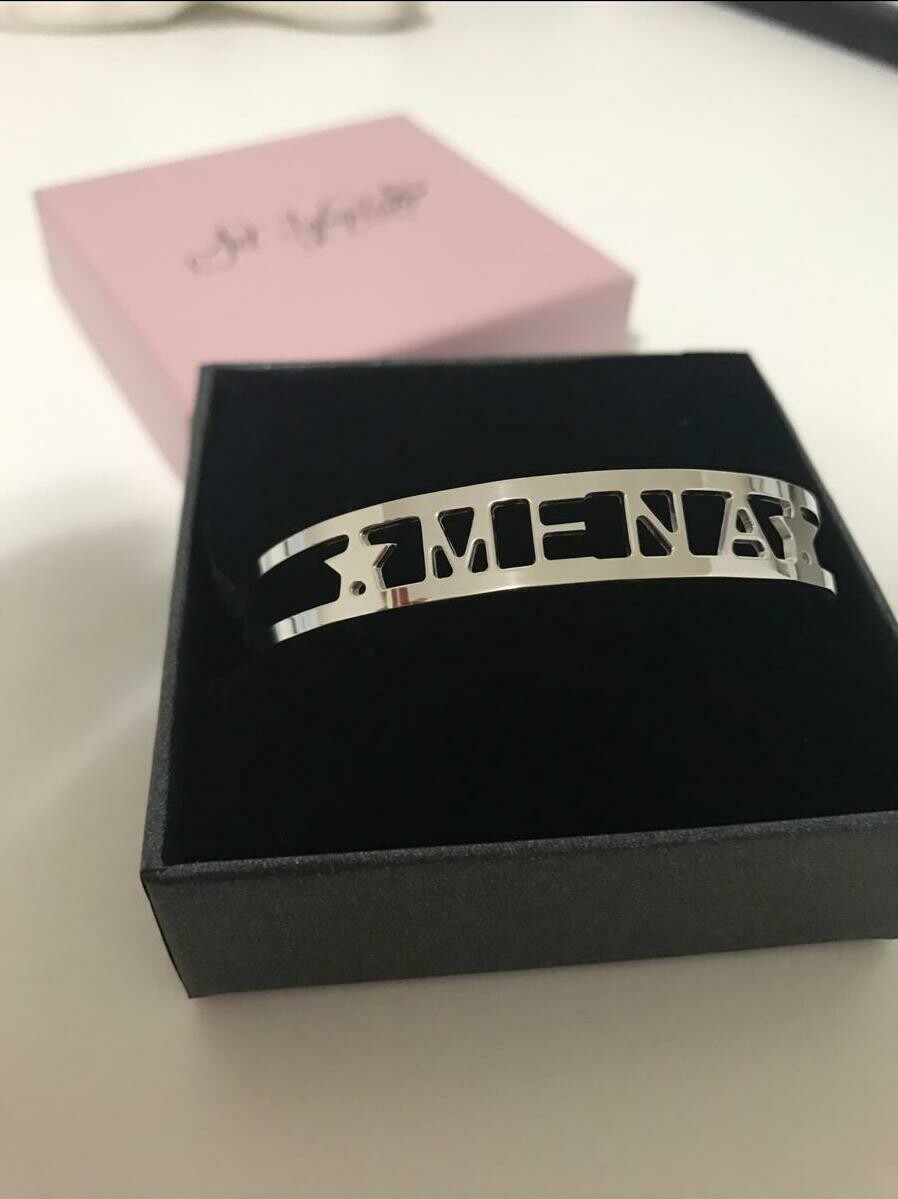 Bracciale manetta con nome Bracciale manetta con nome