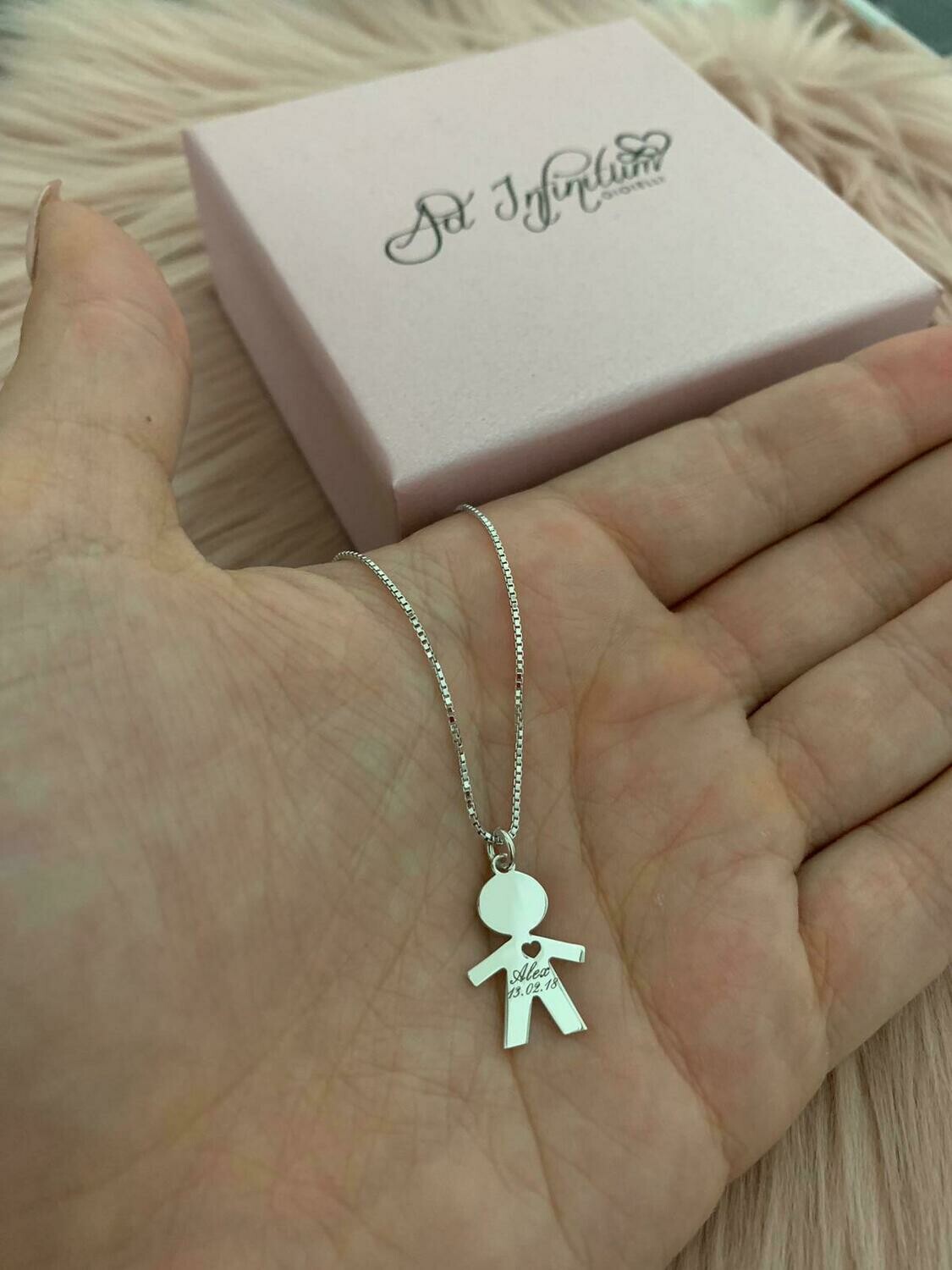 Collana bambino/bambina incisione