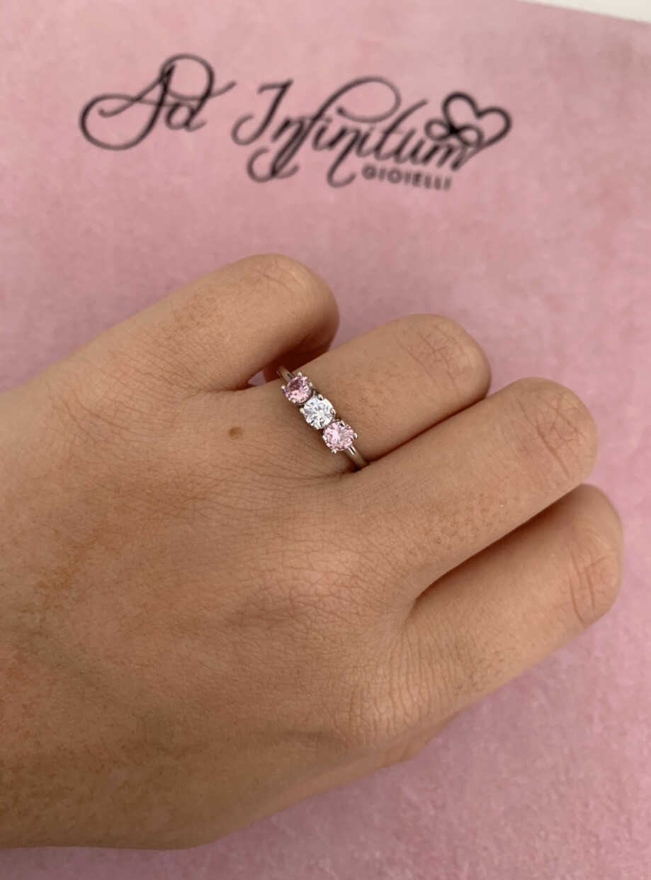 Anello trilogy medium rosa e bianco