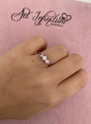 Anello trilogy medium rosa e bianco