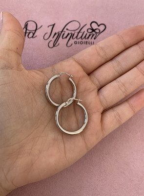 Orecchini Canna Liscia Piccola 2 Cm